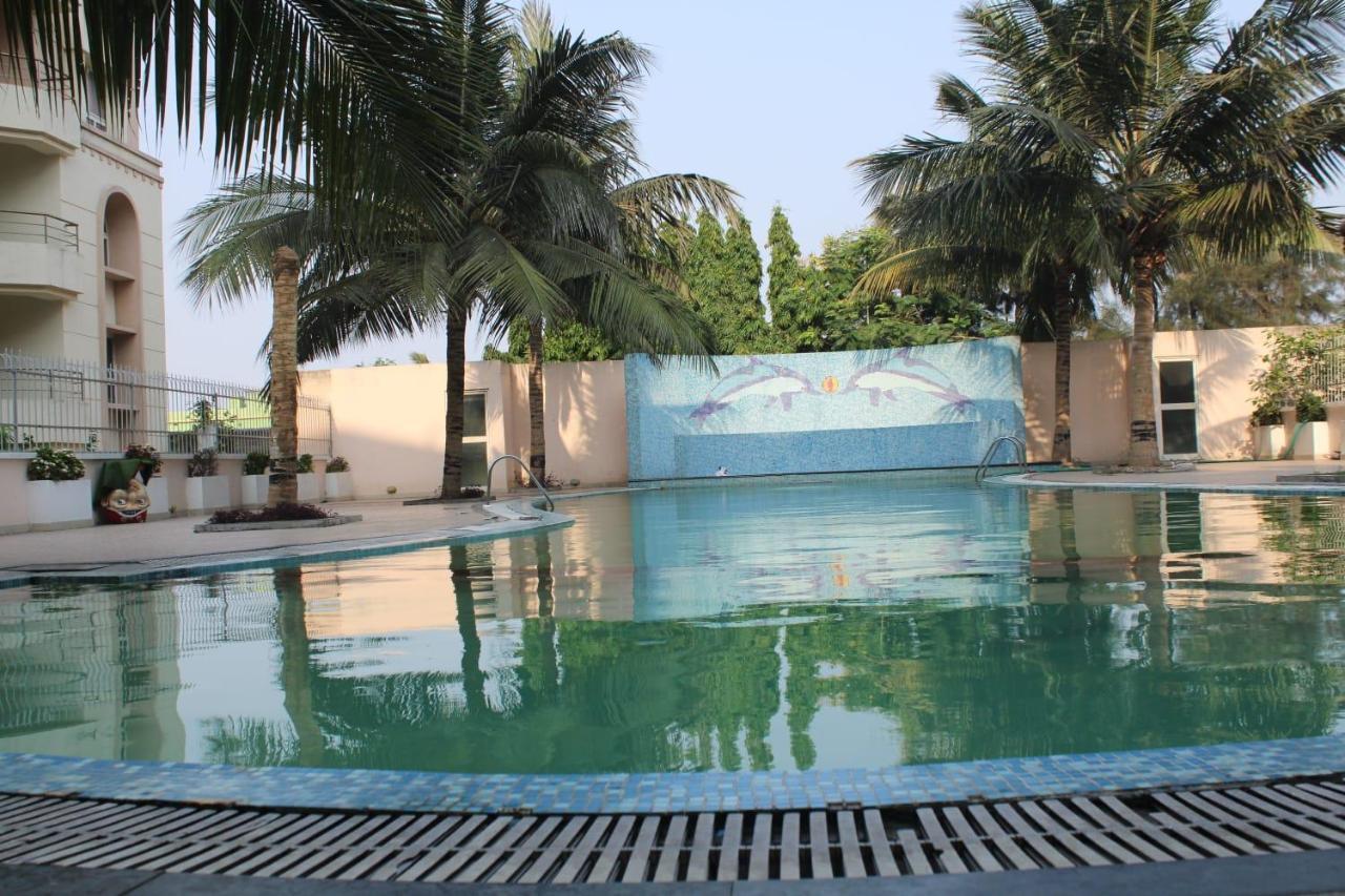 Wekare Sea Sight Service Apartments Puri Exterior foto