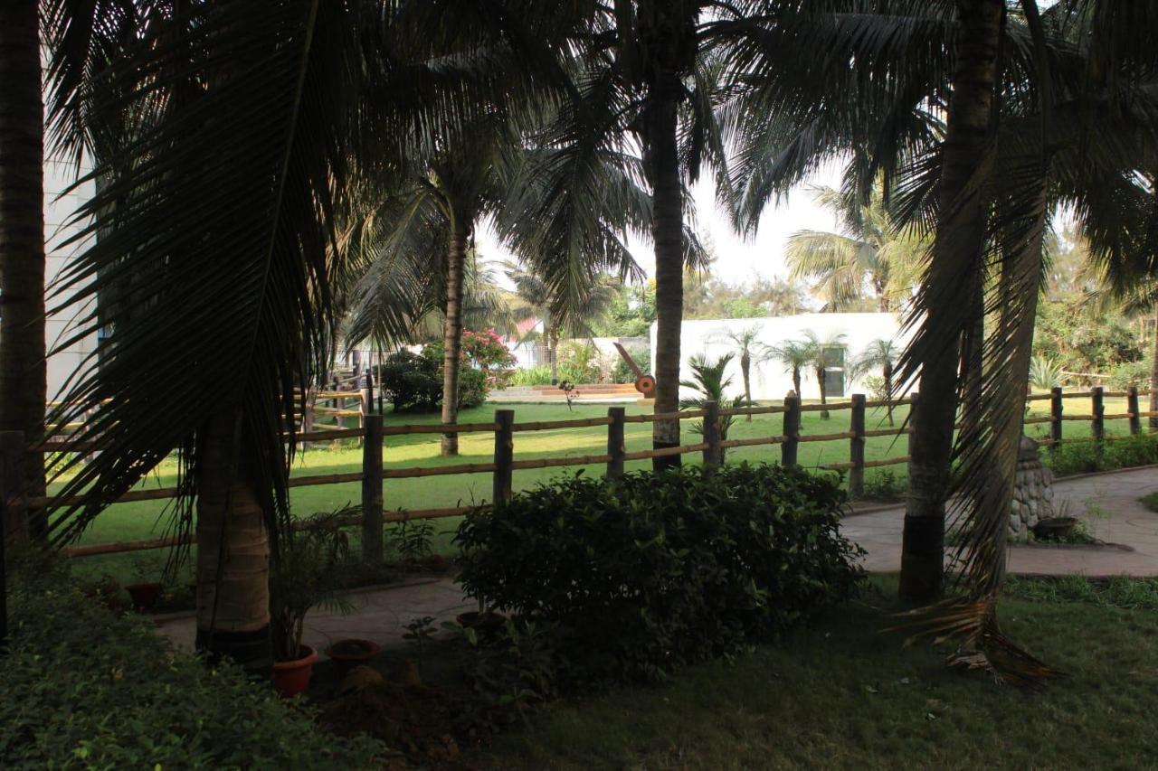 Wekare Sea Sight Service Apartments Puri Exterior foto
