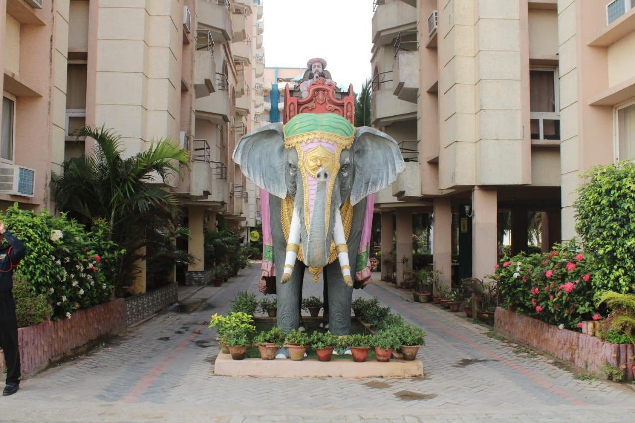 Wekare Sea Sight Service Apartments Puri Exterior foto