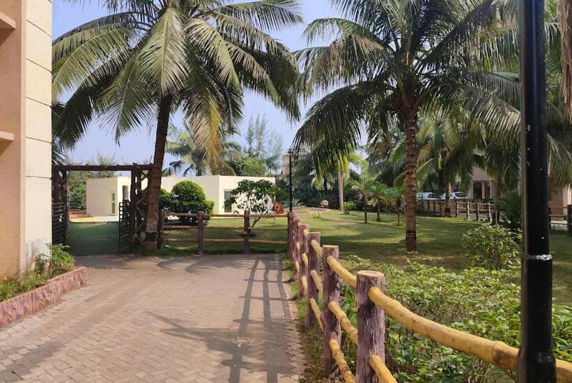 Wekare Sea Sight Service Apartments Puri Exterior foto