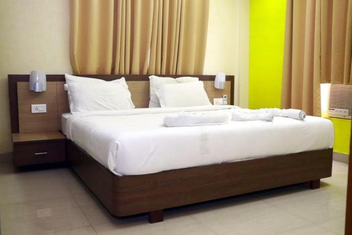 Wekare Sea Sight Service Apartments Puri Exterior foto
